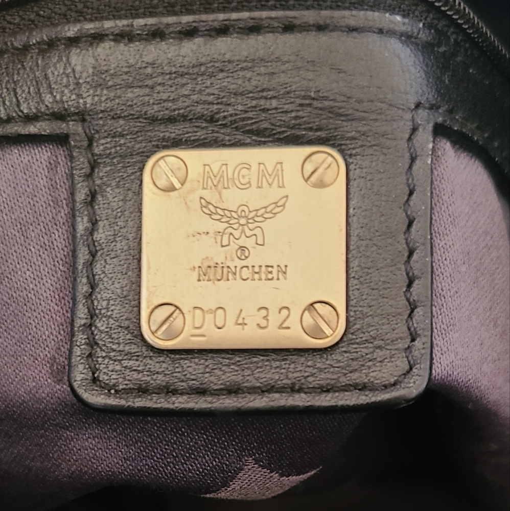 MCM Bucket Black Bag - Picture 14 of 16